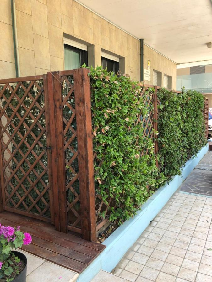 Residence Frontemare Rimini Exterior photo